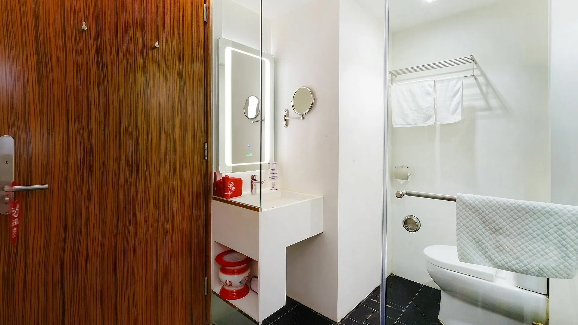 Zen Rooms Suntec Singapore Singapore